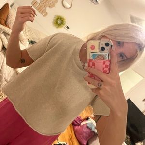 Cropped fleece lined tshirt